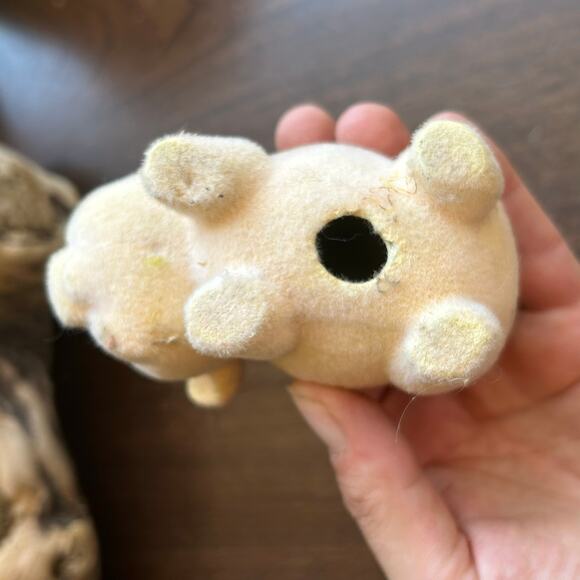 Vintage Japan Josef Originals Flocked Piglet Kitschy Cute Piggy Pig  Cream Color - Picture 6 of 8